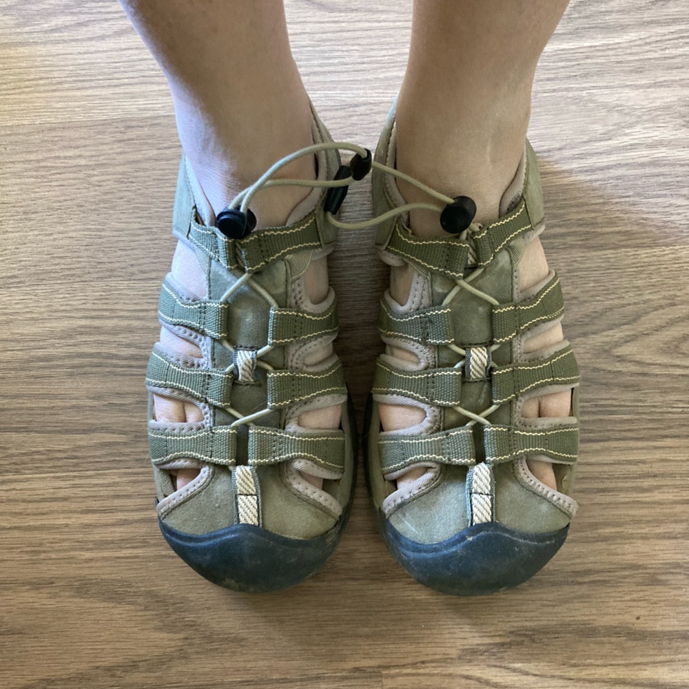 water shoes